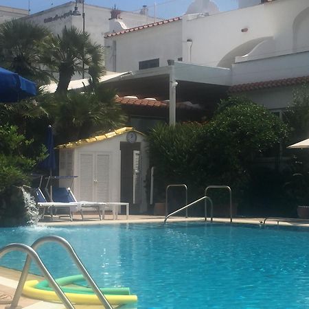 Hotel Floridiana Terme Иския Екстериор снимка