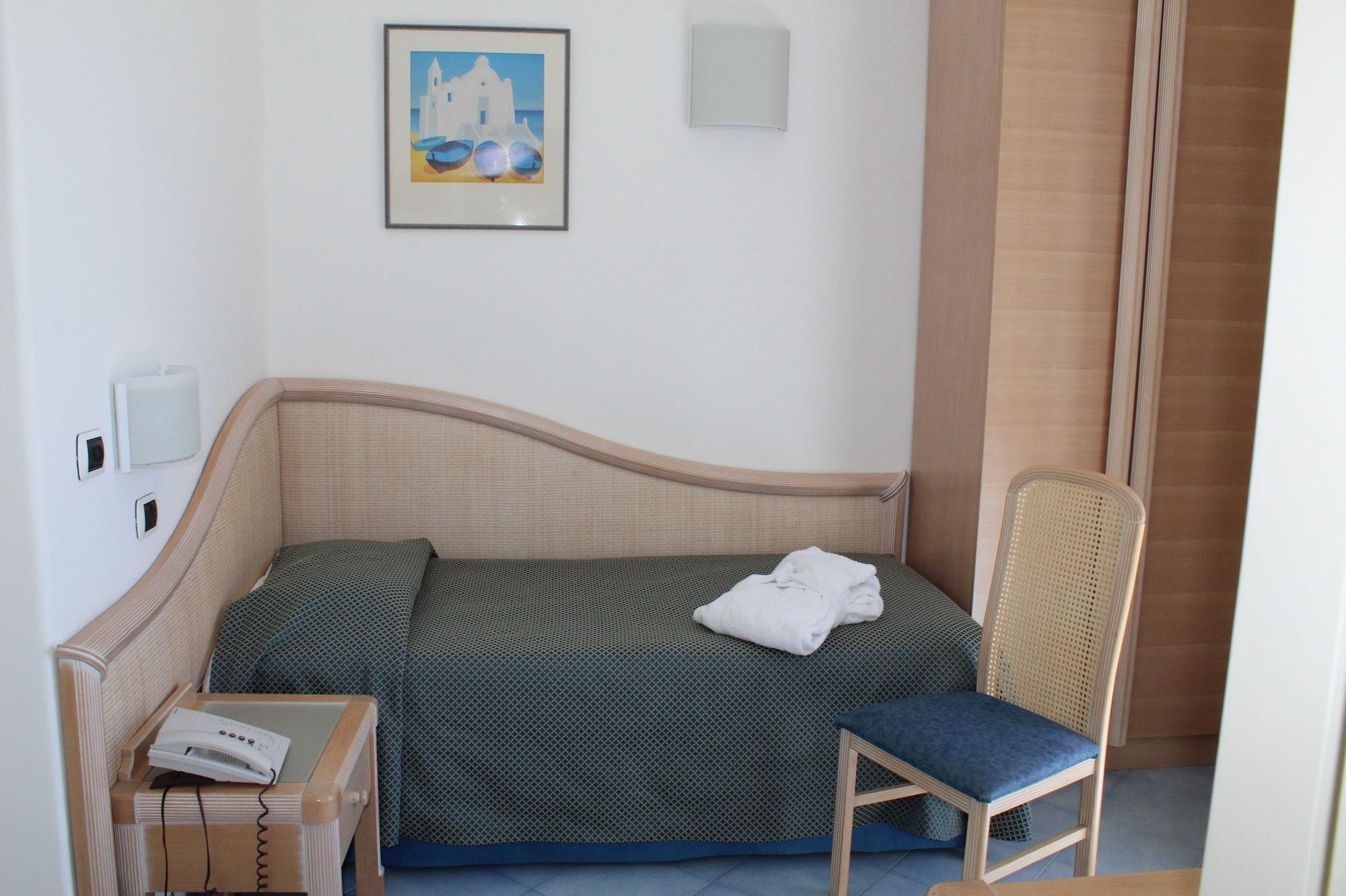 Hotel Floridiana Terme Иския Екстериор снимка
