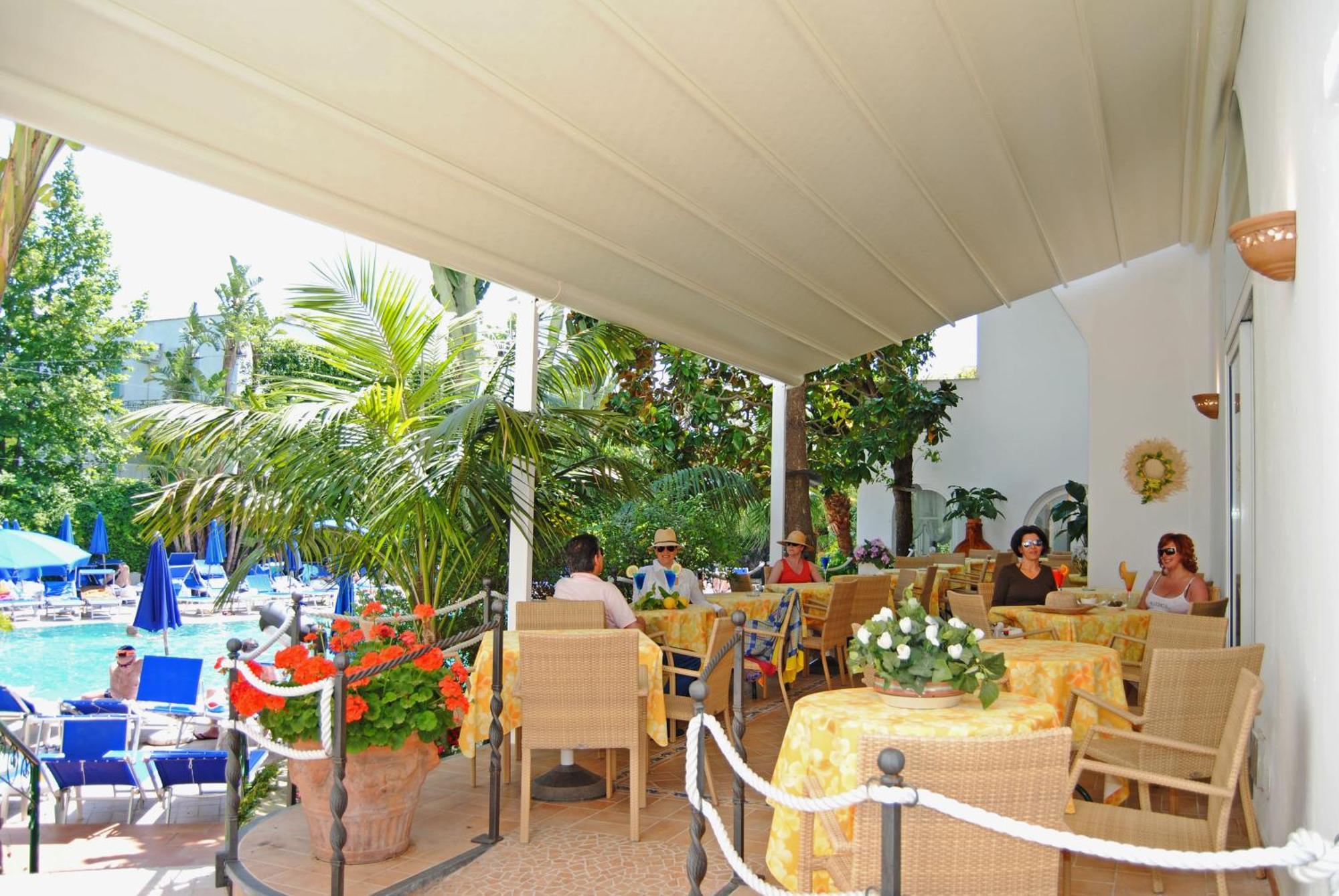 Hotel Floridiana Terme Иския Екстериор снимка