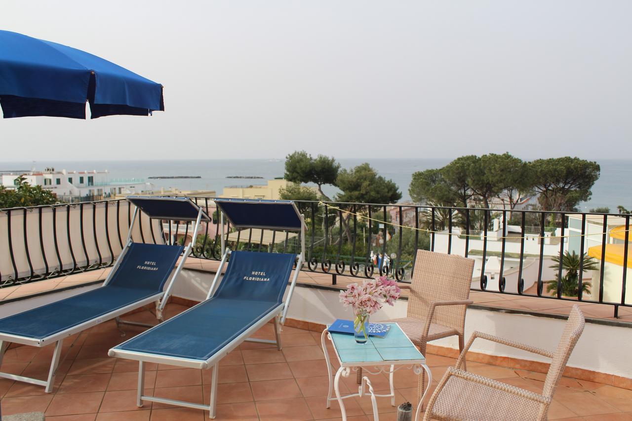 Hotel Floridiana Terme Иския Екстериор снимка
