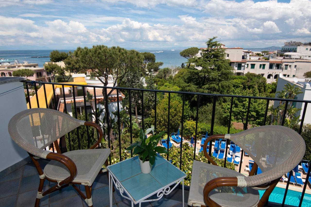 Hotel Floridiana Terme Иския Екстериор снимка