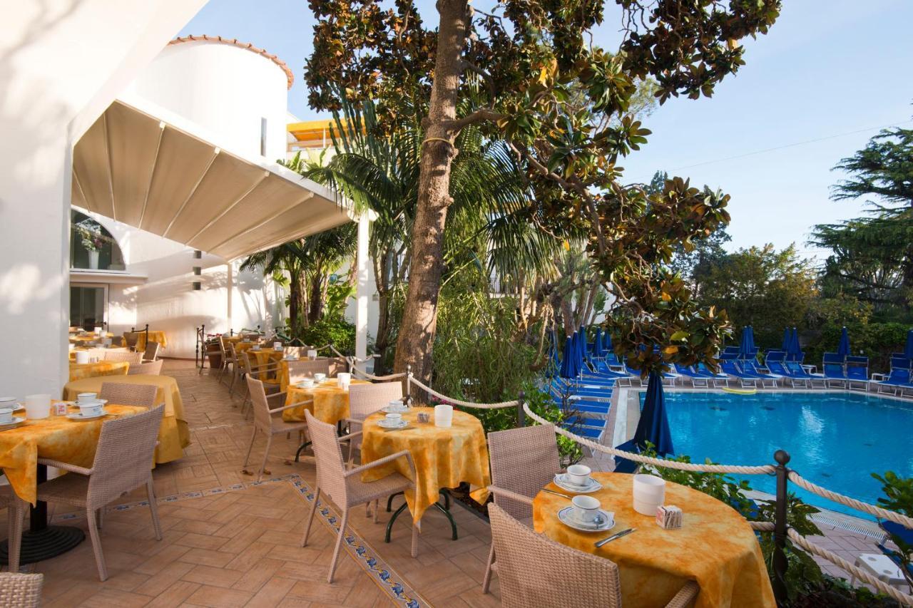 Hotel Floridiana Terme Иския Екстериор снимка