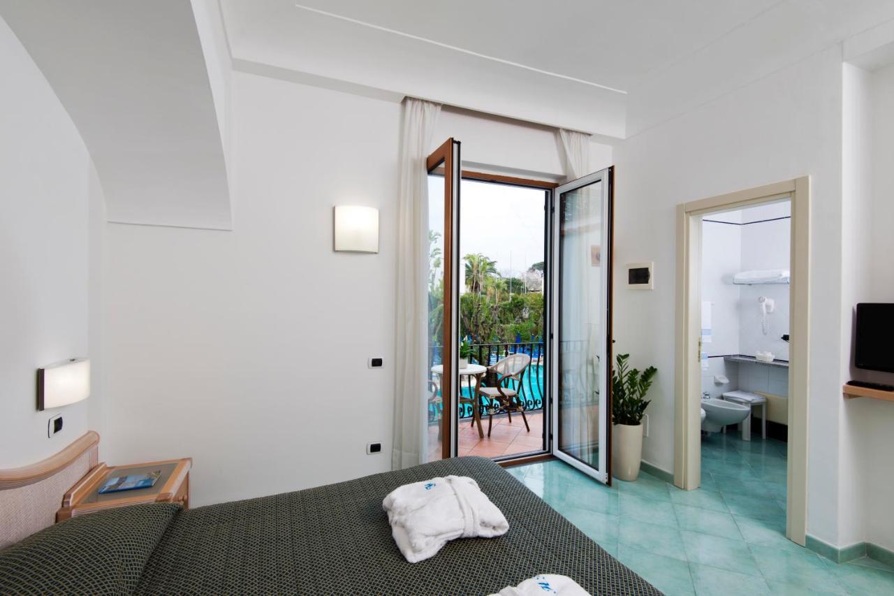 Hotel Floridiana Terme Иския Екстериор снимка